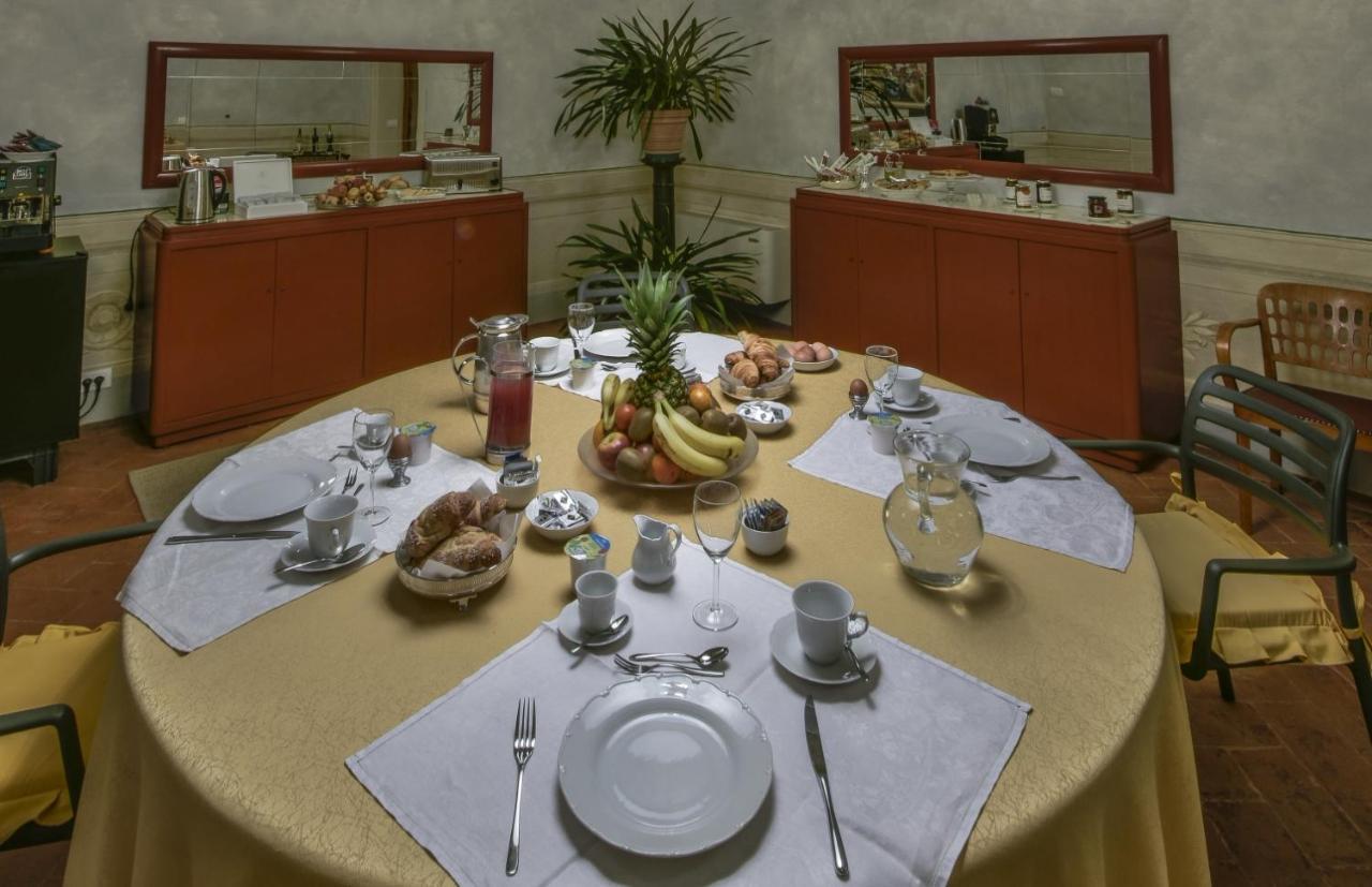 Torre Dei Lari Residenza D'Epoca Bed & Breakfast Florence Luaran gambar