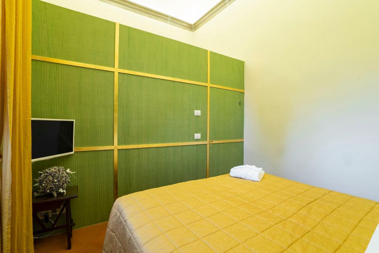 Torre Dei Lari Residenza D'Epoca Bed & Breakfast Florence Luaran gambar